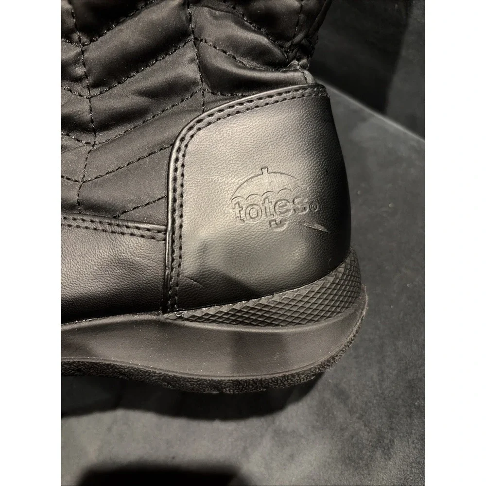 Totes Jodi Black Boots Sz 8 Waterproof Winter Side Zip Quilted